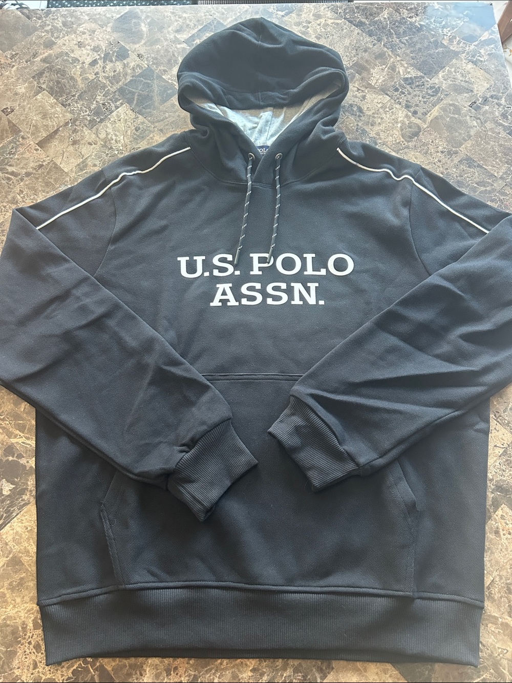 NWT 🆕 U.S. Polo Assn. Men’s Hoodie Black Pullover Hoodie with White Logo